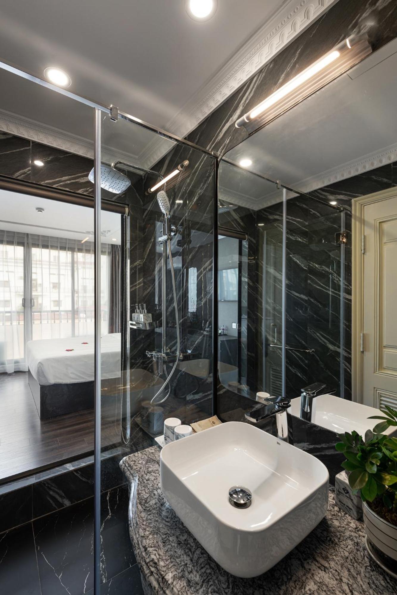 Avani Central Hanoi Hotel Экстерьер фото